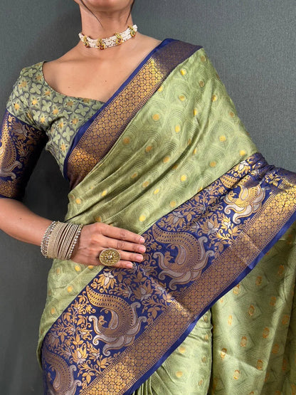 Luxury Silk Saree with Intricate Golden Zari Work
