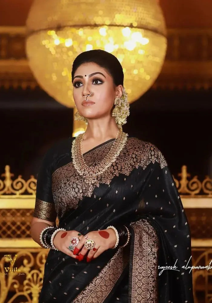 Royal Banarasi Silk Saree with Intricate Zari Weaving