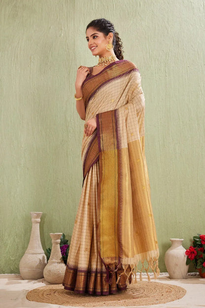 Traditional Kanjivaram Silk Saree with Elegant Checked Zari Design