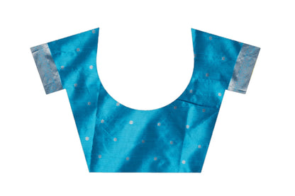 Regal Kanjivaram Silk Saree with Intricate Zari Weave