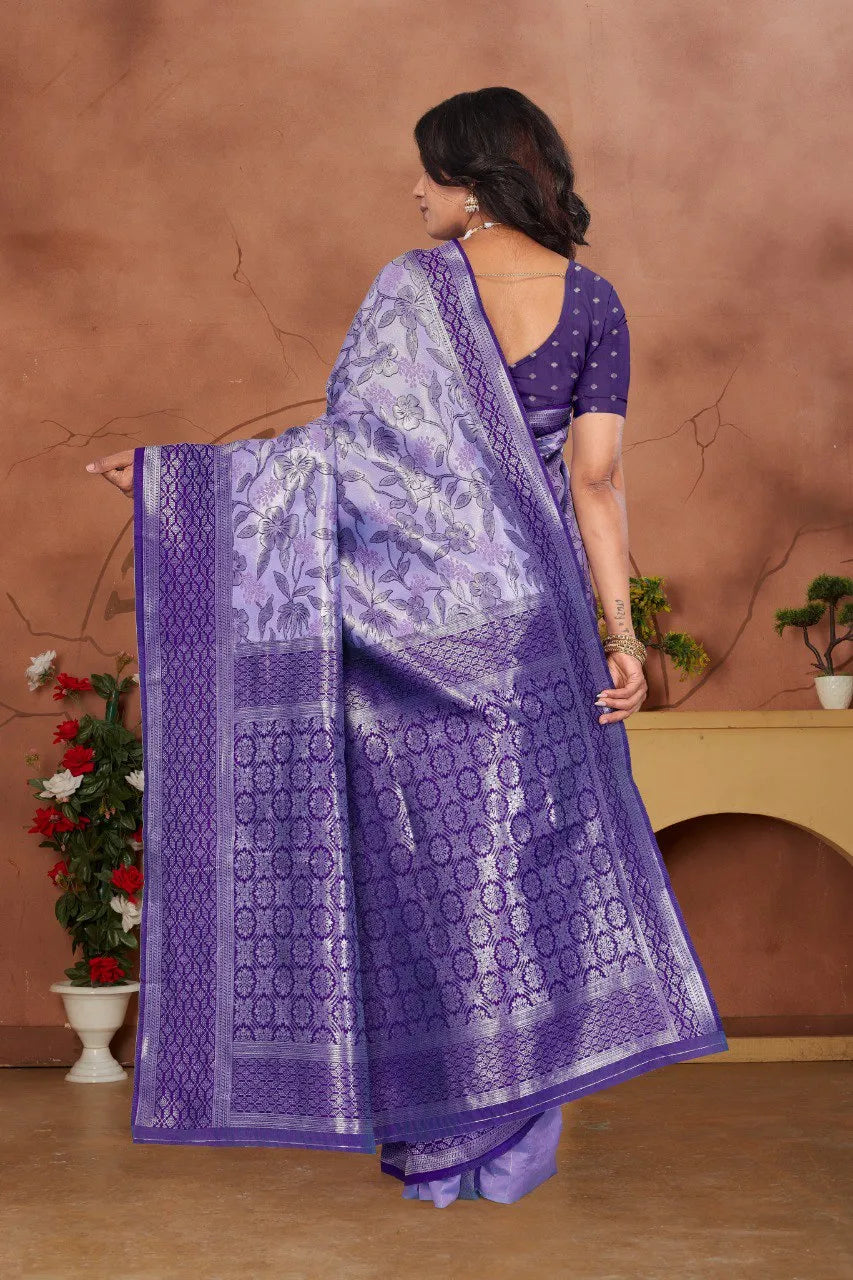 Luxurious Banarasi Silk Saree with Floral Brocade Weaving