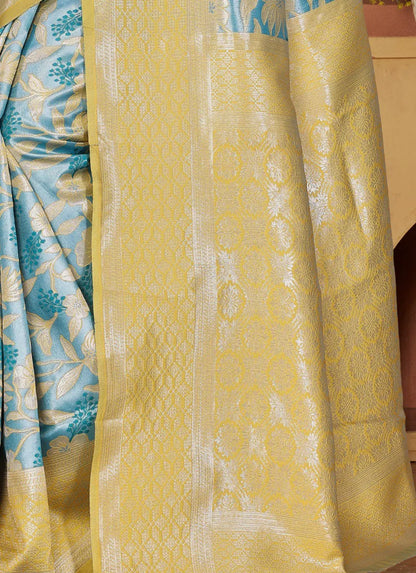 Luxurious Banarasi Silk Saree with Floral Brocade Weaving