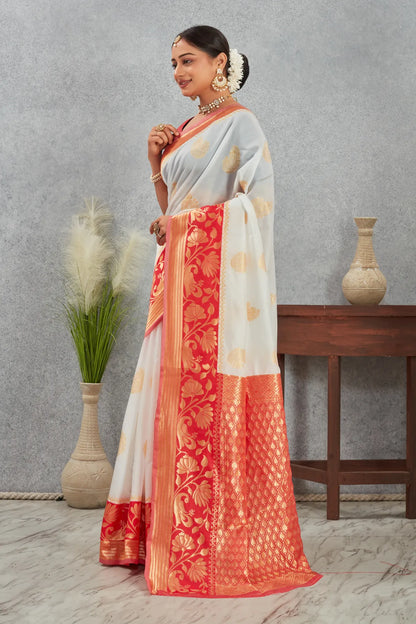 Regal Kanjivaram Silk Saree with Intricate Zari Weave